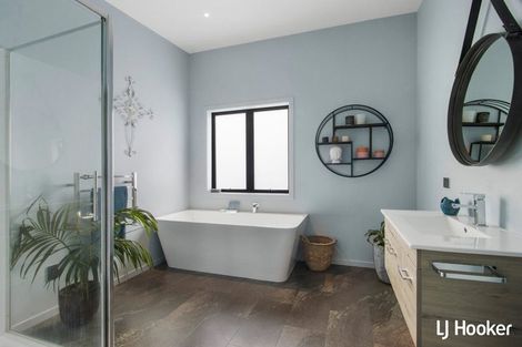 Photo of property in 39b The Crescent, Waihi Beach, 3611