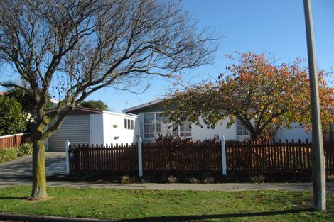 Photo of property in 98a Warren Crescent, Hillmorton, Christchurch, 8025