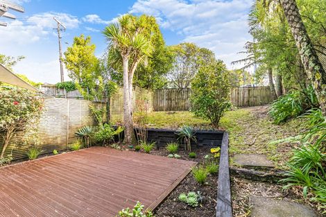 Photo of property in 2/6 Griffen Road, Mount Roskill, Auckland, 1041