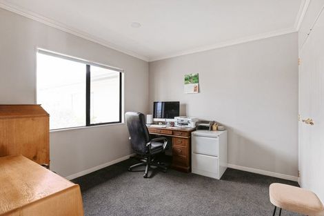 Photo of property in 2 Brackenburn Drive, Ohauiti, Tauranga, 3112