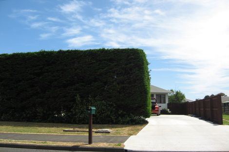 Photo of property in 7 Clarks Beach Road, Clarks Beach, 2122