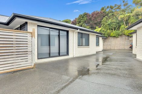 Photo of property in 8a Frederick Place, Whalers Gate, New Plymouth, 4310