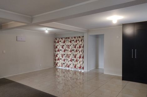 Photo of property in 2 Marr Road, Manurewa, Auckland, 2102