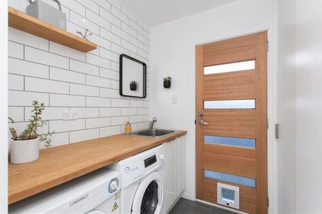 Photo of property in 10a Fovant Street, Russley, Christchurch, 8042