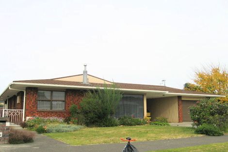 Photo of property in 19 Roskilda Crescent, Taradale, Napier, 4112