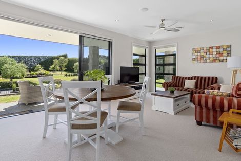Photo of property in 50 Gill Lane, Te Puna, Tauranga, 3174