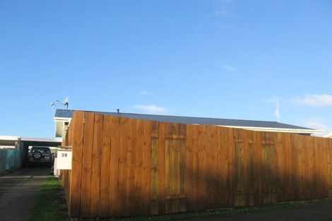 Photo of property in 38 Robinson Crescent, Westbrook, Palmerston North, 4412
