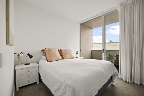 Photo of property in 20g Fisher-point Drive, Auckland Central, Auckland, 1010