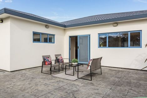 Photo of property in 3 Barque Crescent, Whitby, Porirua, 5024