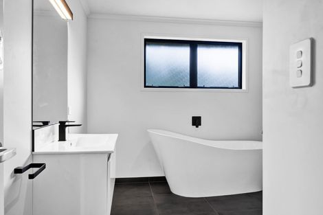 Photo of property in 3 Nikau Place, Hawera, 4610