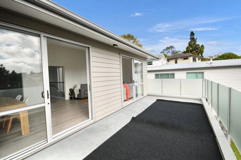 Photo of property in 21a Kia Ora Road, Beach Haven, Auckland, 0626
