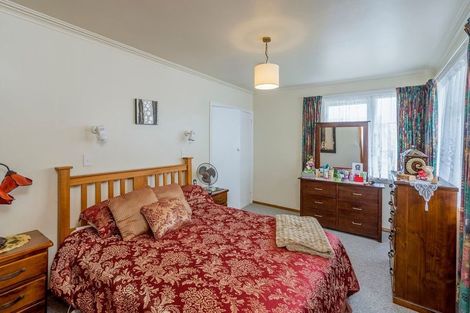 Photo of property in 88 Queen Street West, Levin, 5510