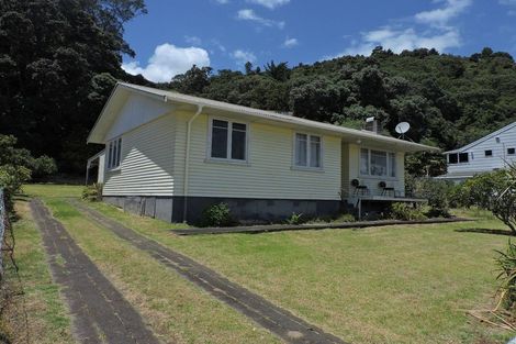 Photo of property in 410 Thames Coast Sh25 Road, Te Puru, Thames, 3575