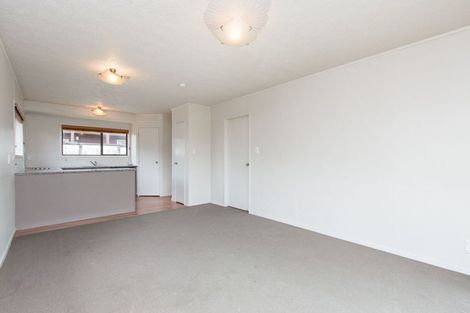 Photo of property in 2/6 Miami Street, Mangere East, Auckland, 2024
