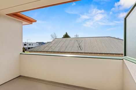 Photo of property in 68a Thackeray Place, Waltham, Christchurch, 8023