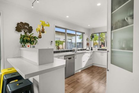 Photo of property in 52 Bunyan Road, Coastlands, Whakatane, 3120