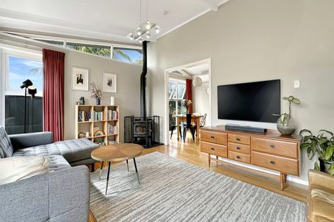 Photo of property in 1/40a Woodglen Road, Glen Eden, Auckland, 0602