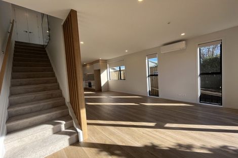 Photo of property in 27 Dawnhaven Drive, Te Atatu Peninsula, Auckland, 0610