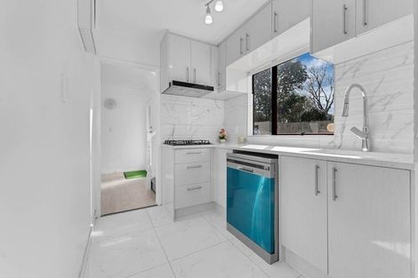 Photo of property in 11/19a Gray Avenue, Mangere East, Auckland, 2024