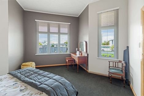 Photo of property in 8 Saint Leonard Street, Saint Johns Hill, Whanganui, 4501