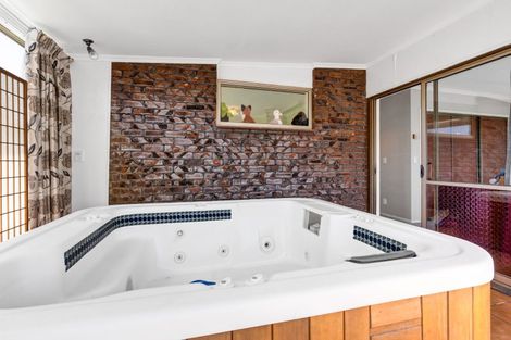 Photo of property in 8 Rewa Street, Inglewood, 4330