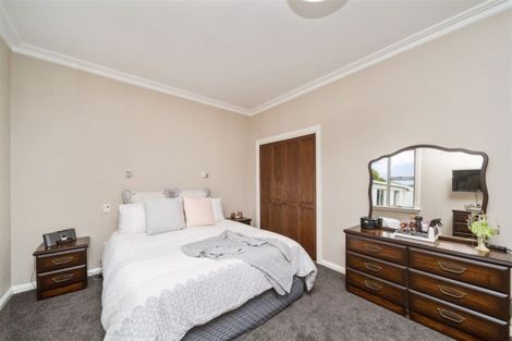 Photo of property in 14 Disraeli Street, Hawera, 4610