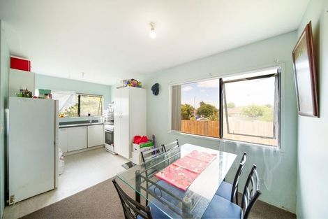 Photo of property in 4/35 Trimdon Street, Randwick Park, Auckland, 2105