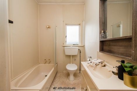 Photo of property in 287a Clayton Road, Pukehangi, Rotorua, 3015