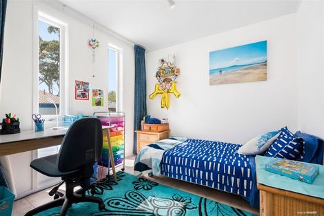 Photo of property in 108 Kowhai Road, Campbells Bay, Auckland, 0630