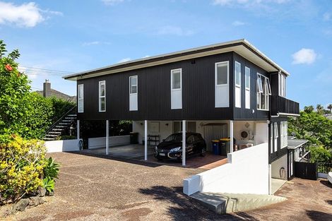 Photo of property in 1/23 Hart Road, Hauraki, Auckland, 0622