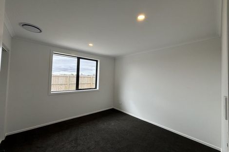 Photo of property in 16 Songpa Street, Halswell, Christchurch, 8025