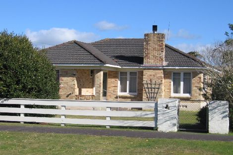 Photo of property in 1/14 Bunnythorpe Road, Papakura, 2110