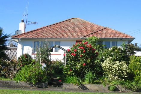 Photo of property in 17 Meldrum Street, Te Kamo, Whangarei, 0112