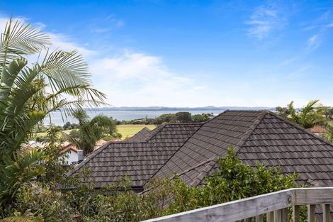 Photo of property in 105 Alec Craig Way, Gulf Harbour, Whangaparaoa, 0930