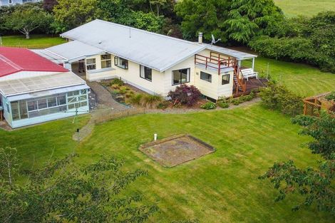 Photo of property in 218 Hokio Beach Road, Levin, 5571