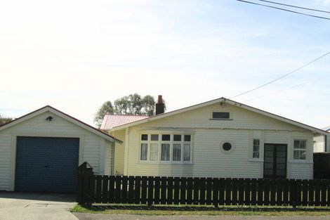 Photo of property in 27 Ranfurly Street, Trentham, Upper Hutt, 5018