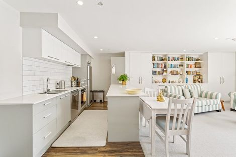 Photo of property in 107/25 Bute Road, Browns Bay, Auckland, 0630