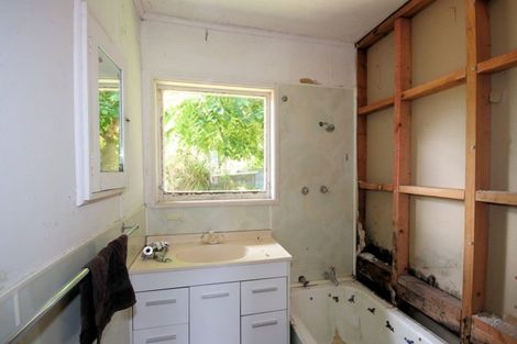 Photo of property in 8 Cobham Street, Taneatua, 3123