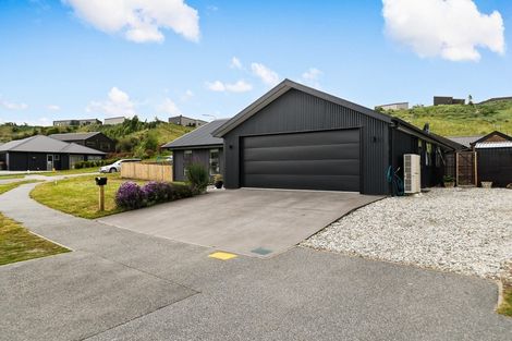 Photo of property in 1 Ashenhurst Way, Lower Shotover, Queenstown, 9304