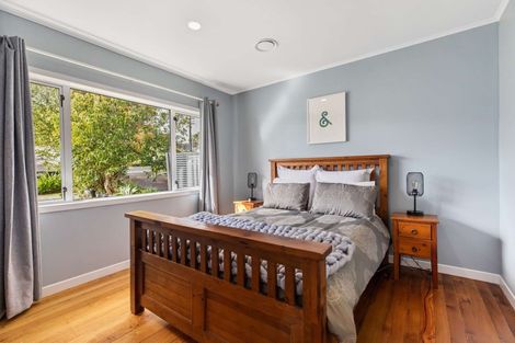 Photo of property in 324 Glengarry Road, Glen Eden, Auckland, 0602