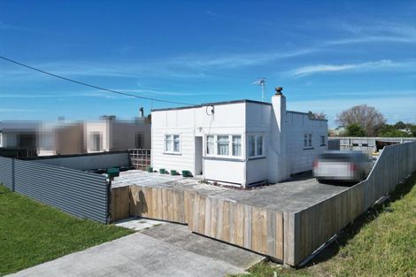 Photo of property in 11 Thomas Place, Foxton Beach, Foxton, 4815