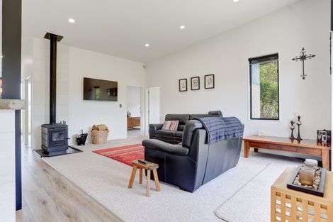 Photo of property in 97 Seafield Road, Westmere, Whanganui, 4574