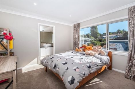 Photo of property in 21a Kenmure Avenue, Forrest Hill, Auckland, 0620