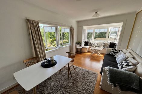 Photo of property in 2/24 West End Road, Herne Bay, Auckland, 1022