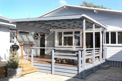 Photo of property in 609 Saint Aubyn Street West, Saint Leonards, Hastings, 4120