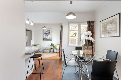 Photo of property in 84 Latham Street, Marewa, Napier, 4110