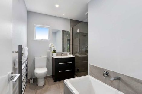 Photo of property in 142b Bishop Street, St Albans, Christchurch, 8014