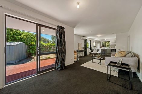 Photo of property in 2/65 Kuaka Crescent, Bromley, Christchurch, 8062