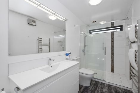 Photo of property in 8 Nursery Lane, Kinloch, Taupo, 3377