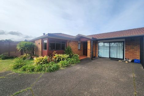 Photo of property in 12 Larkspur Court, The Gardens, Auckland, 2105